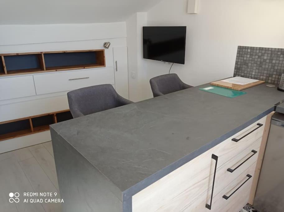 Avignon Hyper Centre:Studio Cosy Et Calme エクステリア 写真